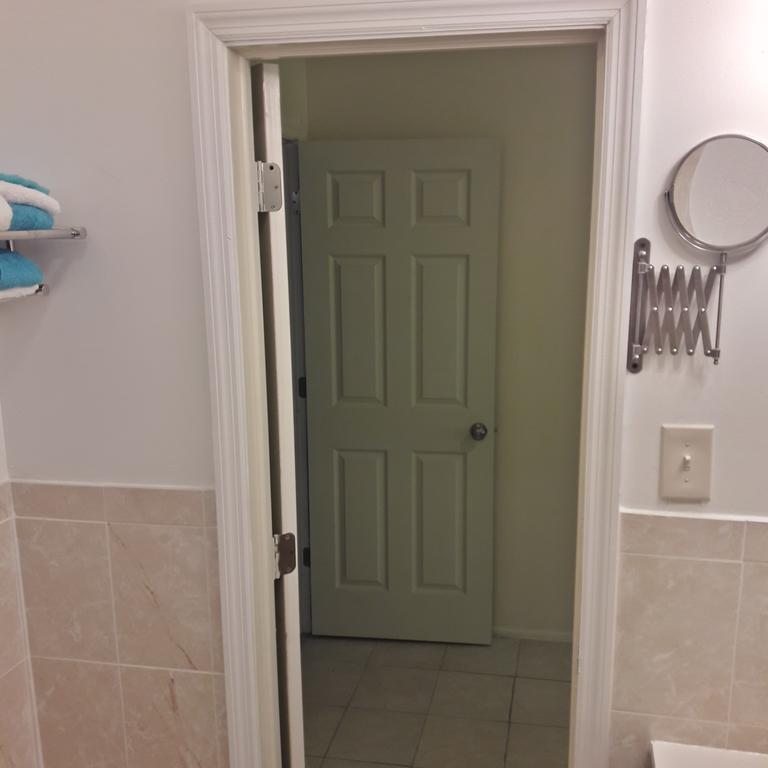 Studio And 1 Bedroom Apartments - Bronx Apartamento *