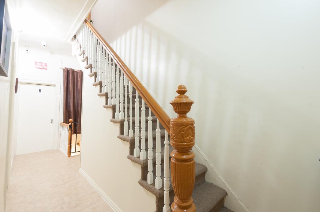 Studio And 1 Bedroom Apartments - Bronx Apartamento